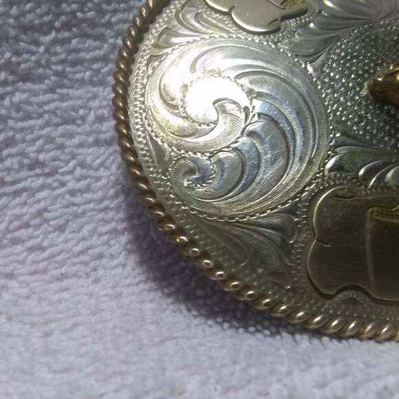 Montana Silversmiths Buckle Bull Rider Dual Gold Banners Nickel Great Vintage 2 - Picture 3 of 11